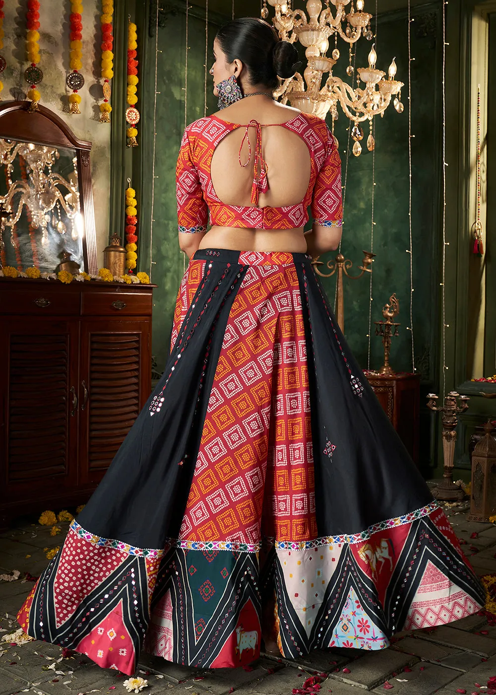 Black Multicolor Printed & Mirror Work Chaniya Choli for Navratri