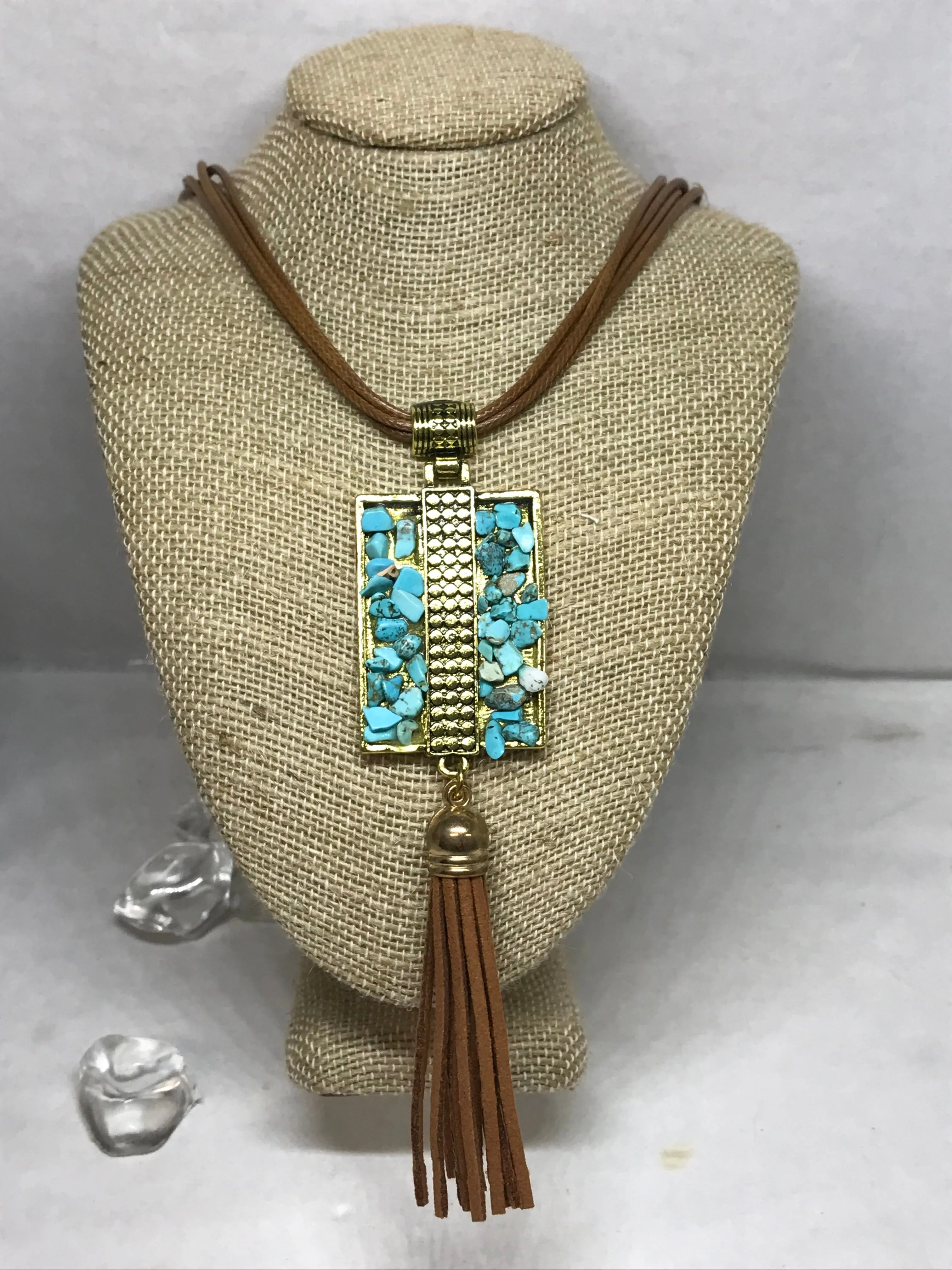 Different Styles of Necklaces
