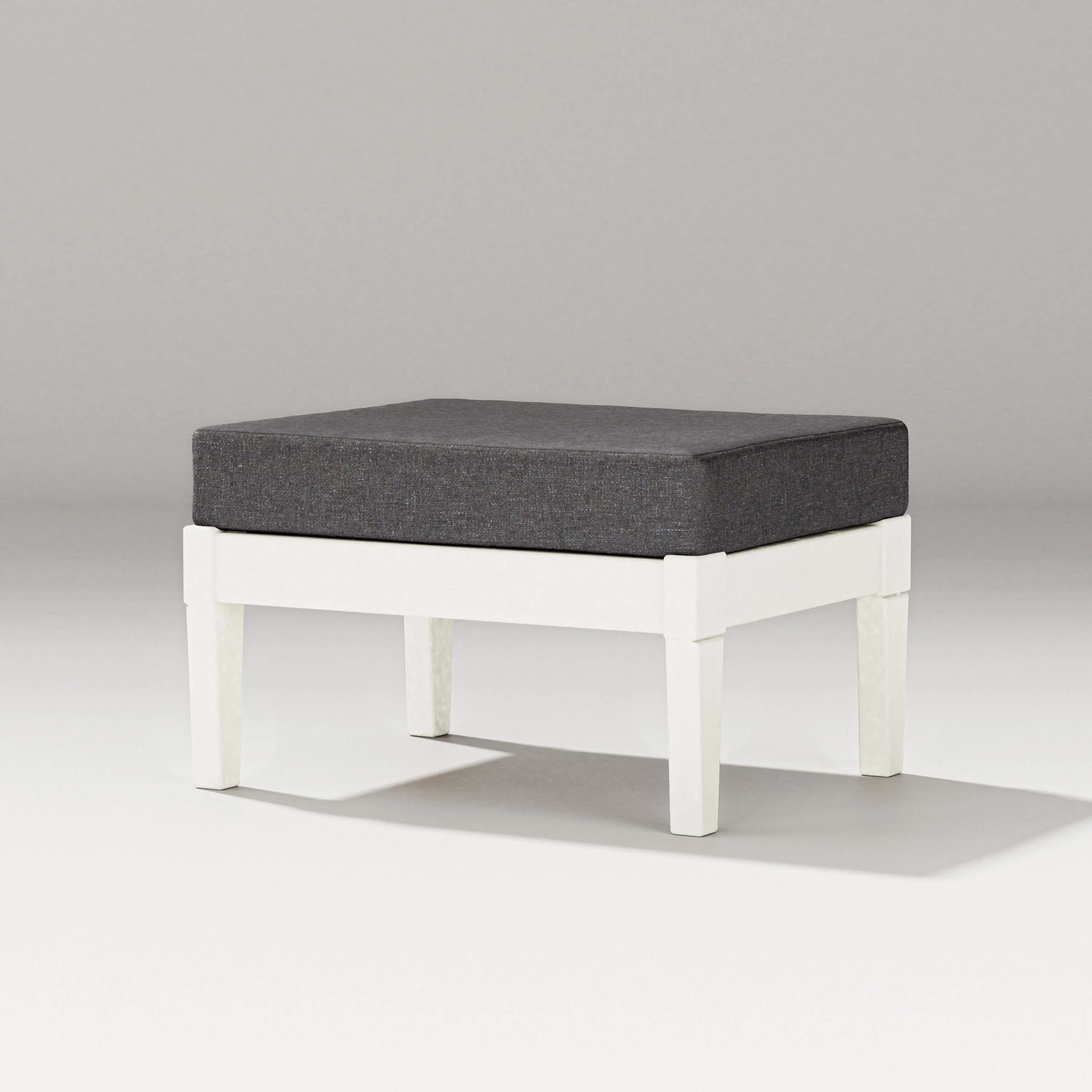 Estate Lounge Ottoman