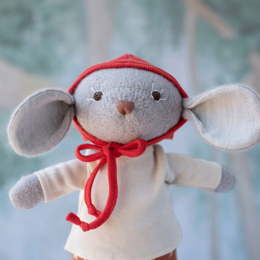 hazel village oliver mouse