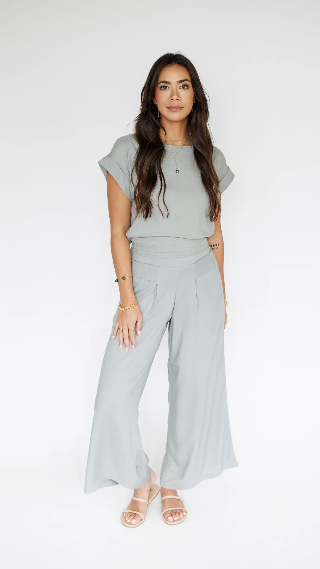 Johanna Pant / Cloud
