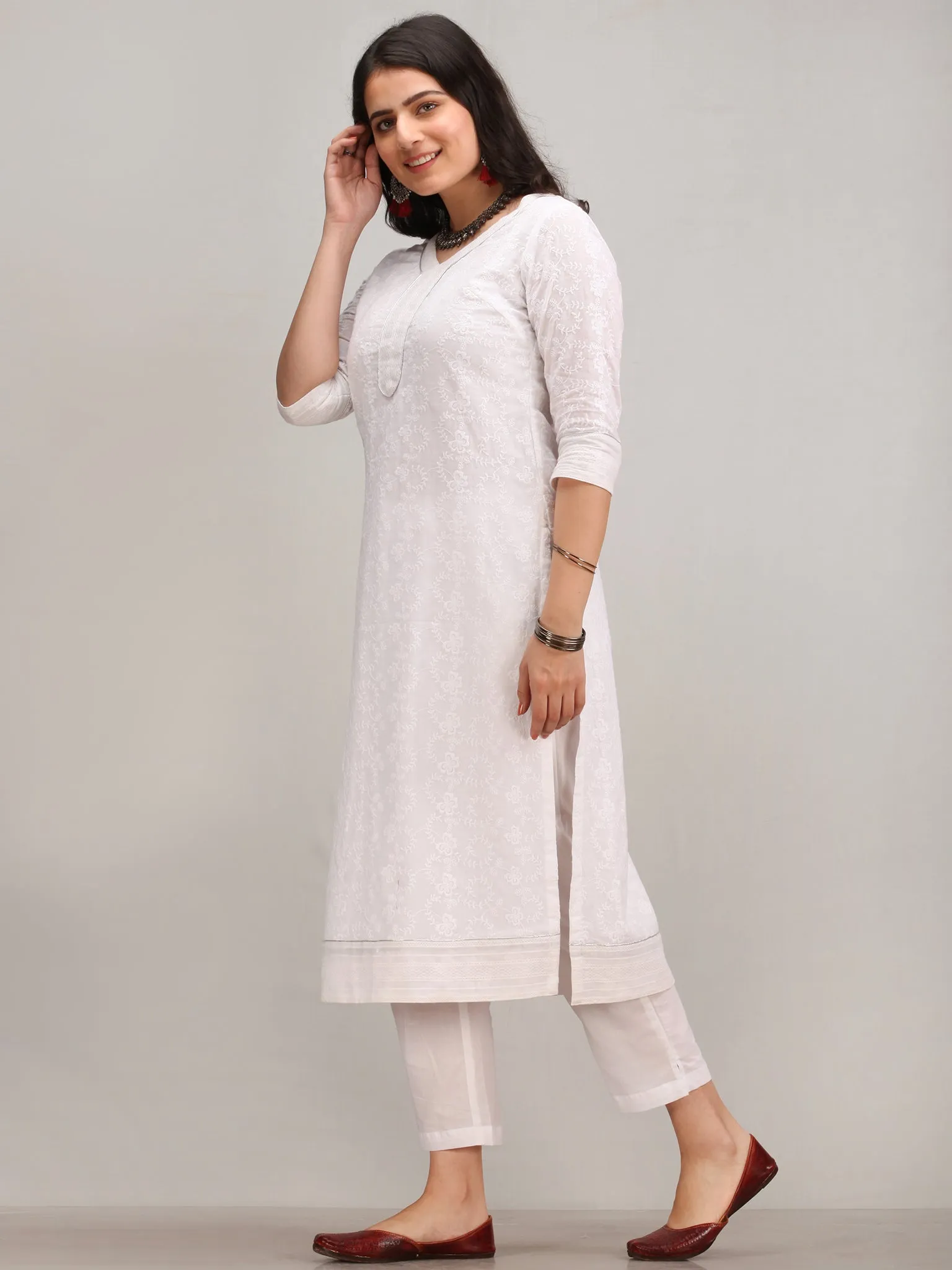 Noor Aifa -  Self Embroidered Kurta Pant Set With Mirror Work Dupatta - KS42BYYD2