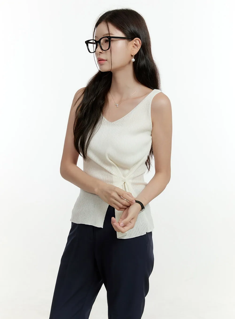 V-Neck Twisted Waist Slim Top OL430